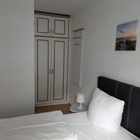 Yachthafenresidenz-wohnung-7201-838 Lejlighed